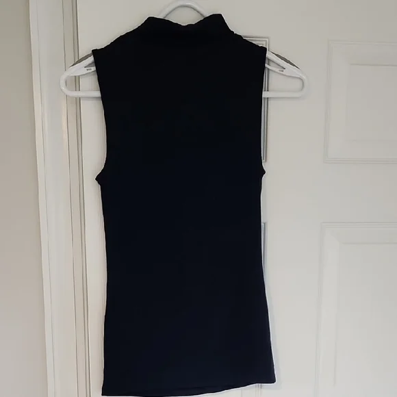 Sleeveless Navy Mock Tank Top - Picture 7 of 8